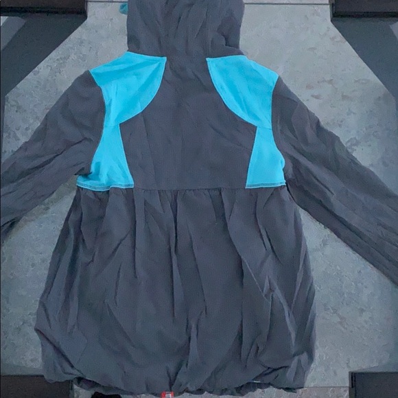 Ivivva zip up - Picture 3 of 4